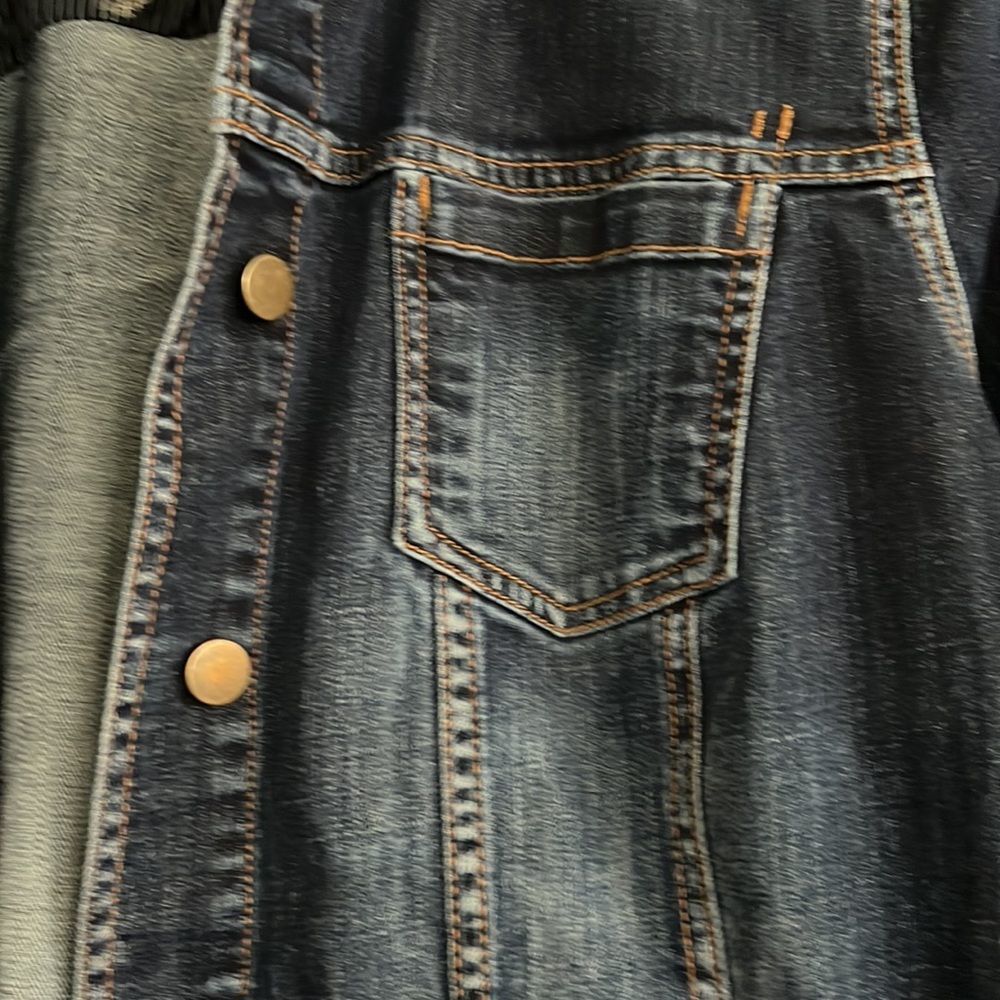Shout denim jacket  - Picture 3 of 5